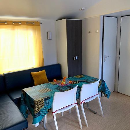 Saint-Chéron Mobil Home 6 Personnes מראה חיצוני תמונה